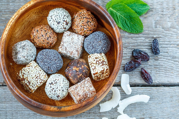 Cranberry, Banana and Cinnamon Protein Balls | Mr Vitamins