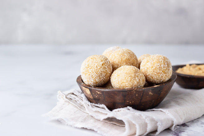 No Bake Coconut and Cashew Protein Balls | Mr Vitamins