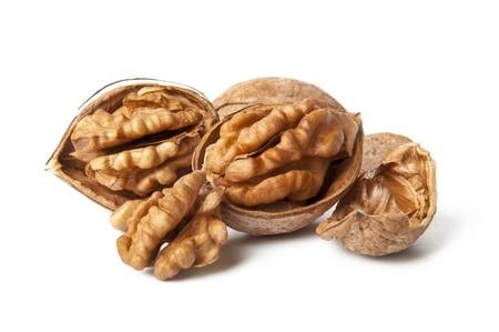 Eat Walnuts for brain power and heart health | Mr Vitamins