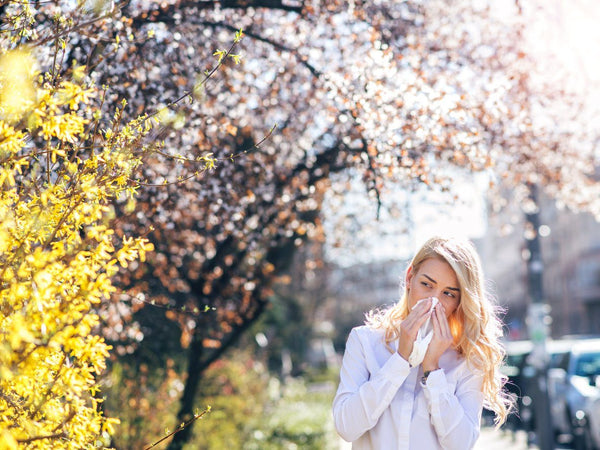 Quercetin for quick allergy relief | Mr Vitamins