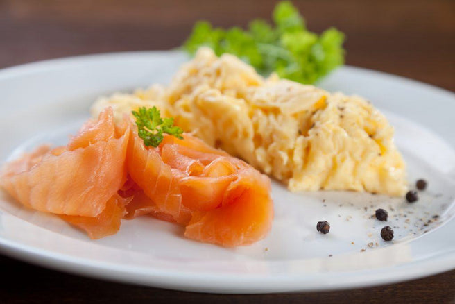Scrambled Eggs with Smoked Salmon - Ketogenic Inspirations | Mr Vitamins