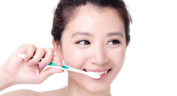 What’s in your Fluoride Toothpaste? | Mr Vitamins